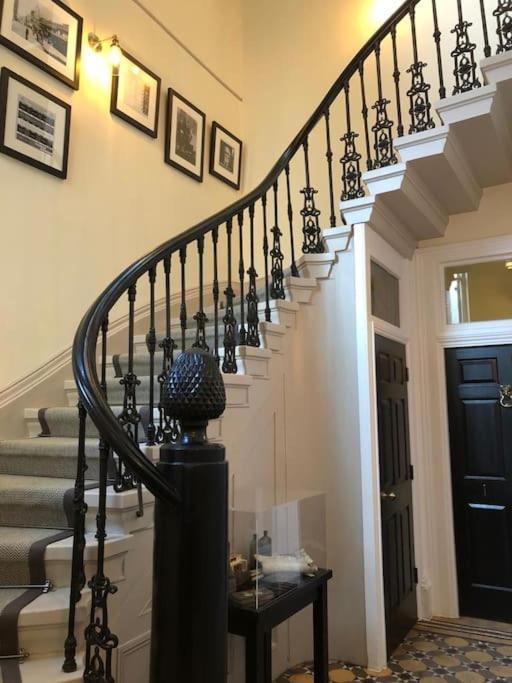 Luxury Apartment Opposite The Shambles York Exteriér fotografie